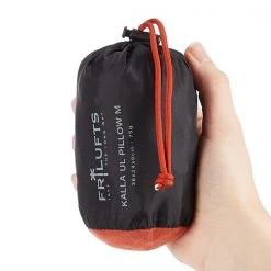 FRILUFTS KALLA ULTRALITE PILLOW - Kissen Red Ochre/magnet 7 FRILUFTS KALLA ULTRALITE PILLOW - Kissen Red Ochre/magnet -Frilufts Verkaufsgeschäft 5637688327 c kalla ultralite pillow frilufts 24